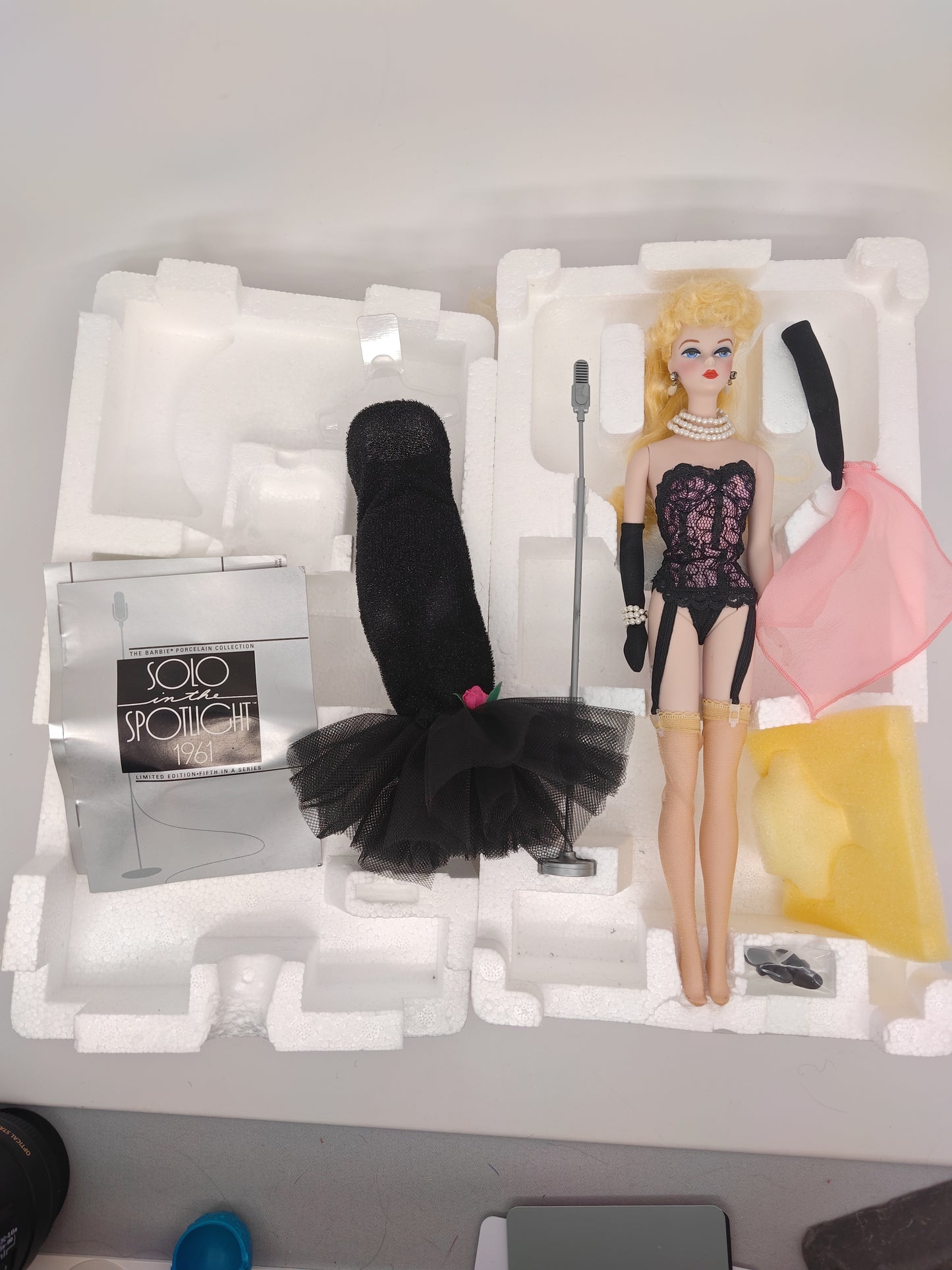 Mattel Barbie 1990 Porcelain Solo in the Spotlight MIB