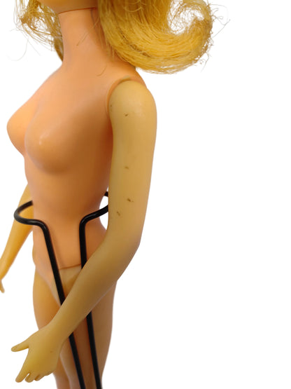 Ideal 1967 Comic Heroines Super Queens Blonde doll