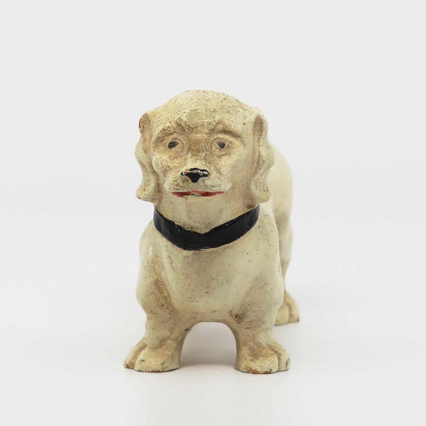 Vintage Syroco-like Wood White Dachshund 2.25" x 4.5"
